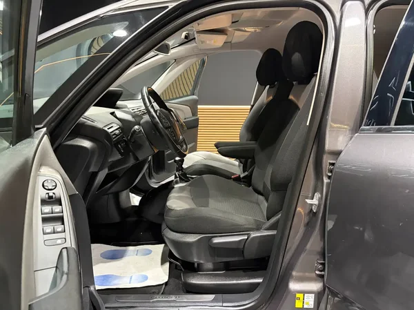 Citroen C4 (2019) — foto 26 van 27