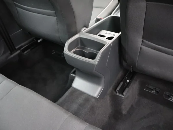 SKODA Karoq (2023) — foto 5 van 29
