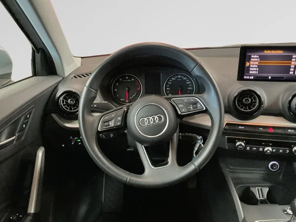 AUDI Q2 (2017) — foto 4 van 23