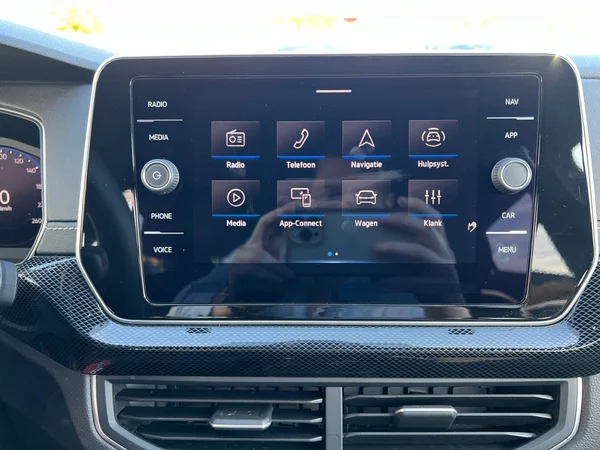 VOLKSWAGEN T-Cross (2025) — foto 19 van 24