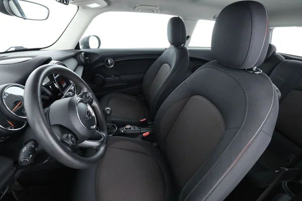MINI Mini (2018) — foto 16 van 16