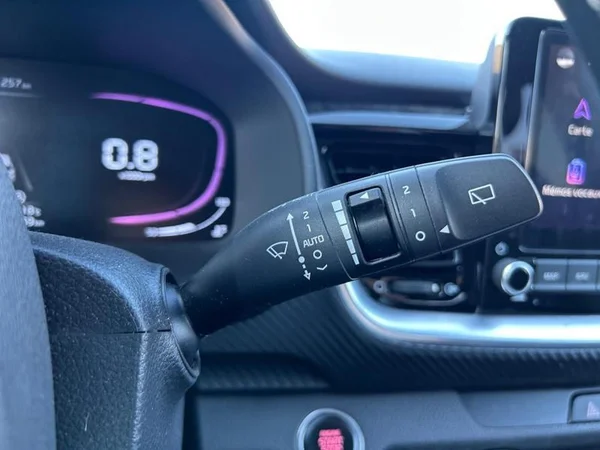 KIA Stonic (2024) — foto 22 van 33