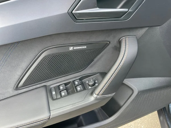 CUPRA Leon (2024) — foto 21 van 22