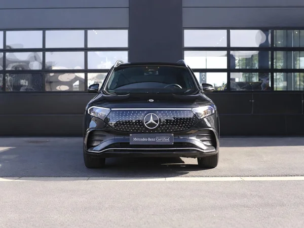 Mercedes-Benz EQB (2025) — foto 23 van 39