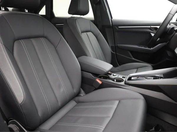 AUDI A3 Sedan (2025) — foto 15 van 20