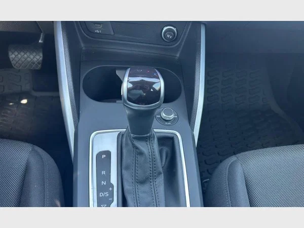 Audi Q2 (2023) — foto 13 van 29