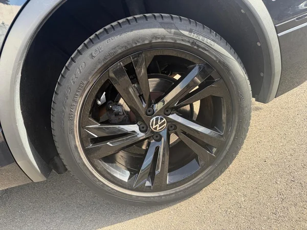 VOLKSWAGEN Tiguan Allspace (2023) — foto 13 van 21