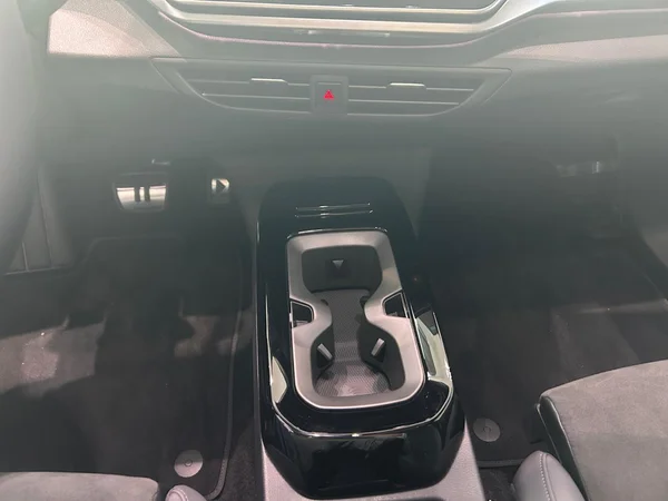 VOLKSWAGEN ID.4 (2026) — foto 3 van 23