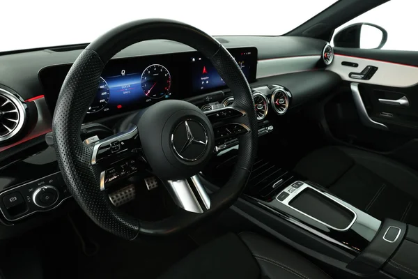 Mercedes-Benz A-Klasse (2025) — foto 2 van 16