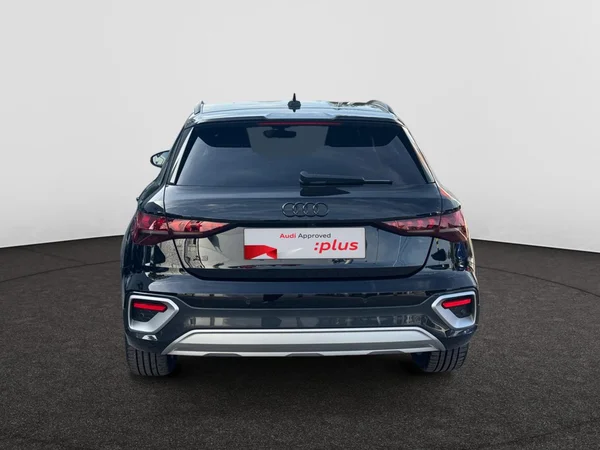 AUDI A3 Allstreet PHEV (2025) — foto 19 van 24
