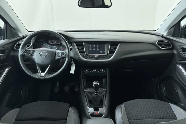 Opel Grandland X (2020) — foto 23 van 23