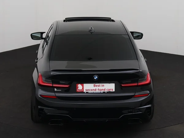 BMW 330 (2021) — foto 28 van 31