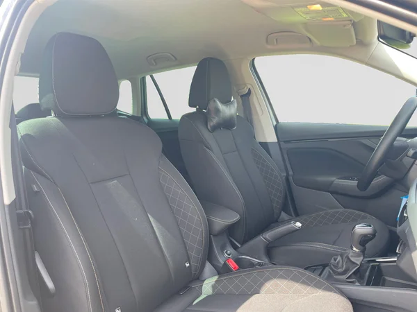 SKODA Kamiq (2024) — foto 17 van 19