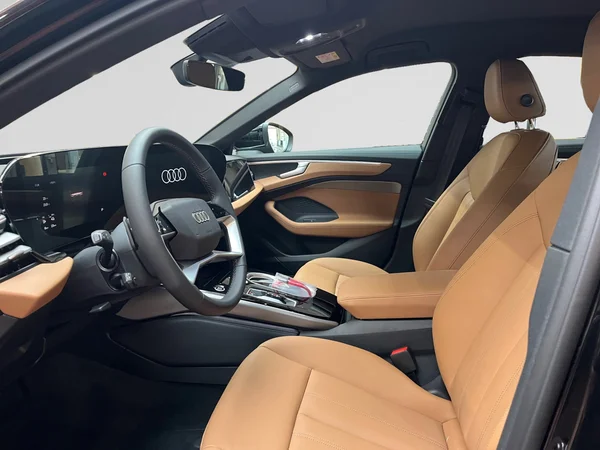 AUDI A6 e-hybrid (PHEV) (2025) — foto 3 van 13