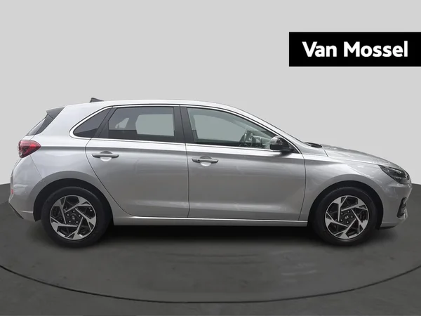 Hyundai i30 (2025) — foto 11 van 15