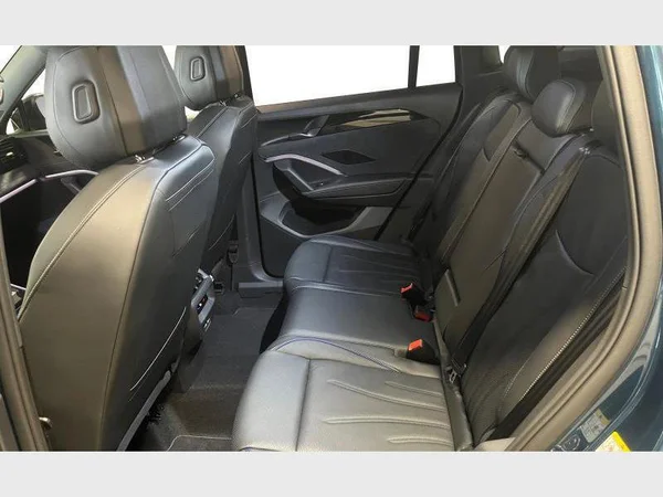 VOLKSWAGEN Tiguan (2026) — foto 29 van 29