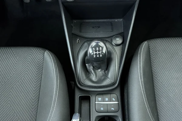 Ford Fiesta (2023) — foto 4 van 17