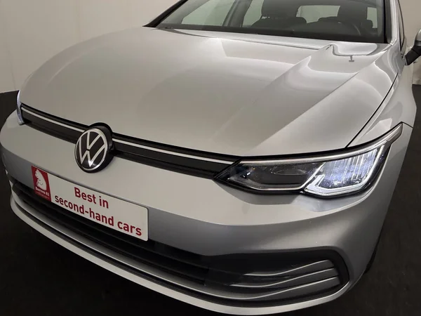 VOLKSWAGEN Golf (2021) — foto 24 van 30