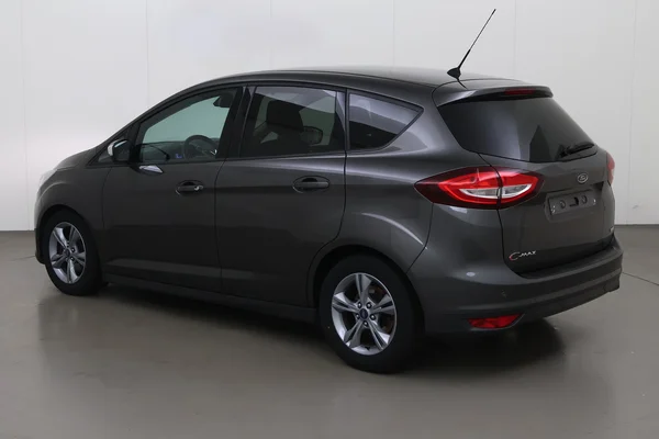 Ford C-Max (2017) — foto 22 van 28
