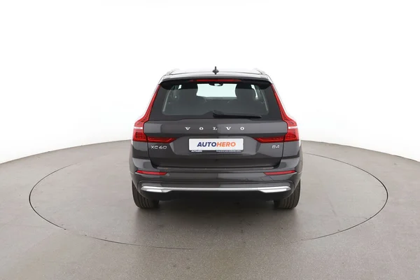 Volvo XC60 (2021) — foto 11 van 16