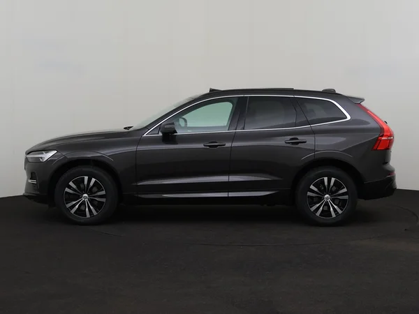 VOLVO XC60 (2022) — foto 12 van 30