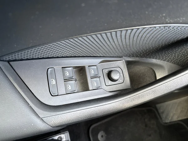 SKODA Octavia Combi (2024) — foto 5 van 22