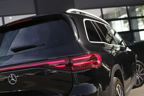 Mercedes-Benz EQB (2025) — foto 22 van 39