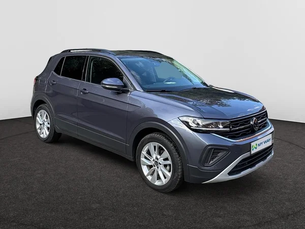 VOLKSWAGEN T-Cross (2025) — foto 9 van 16