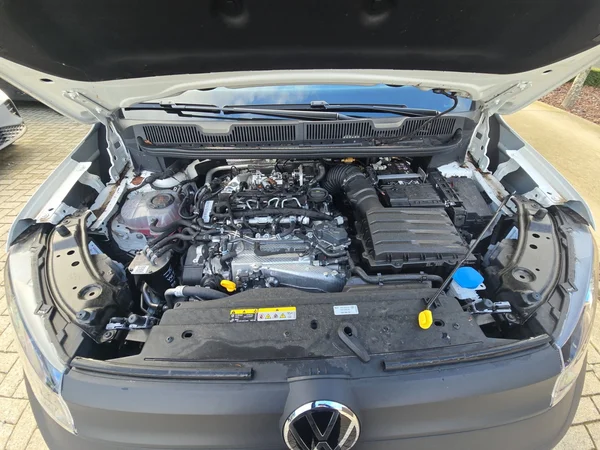 VOLKSWAGEN Caddy Maxi (2026) — foto 24 van 24