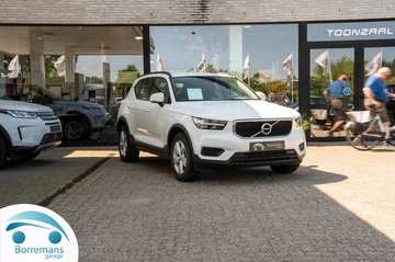 Volvo XC-40 7a9d159a-5281-4cbe-81db-d8e6384b250f