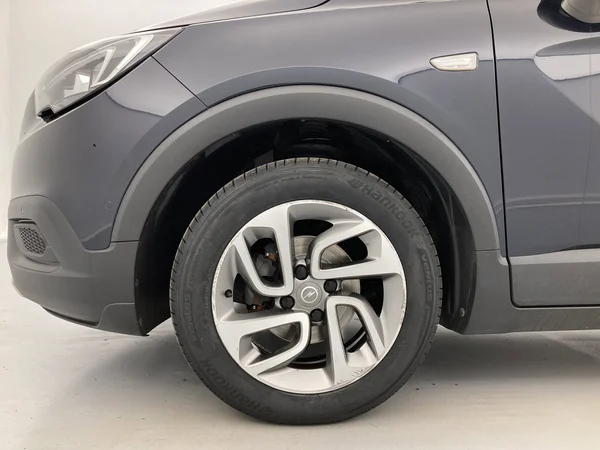 OPEL Crossland X (2019) — foto 24 van 36