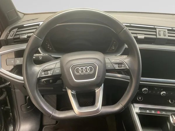 AUDI Q3 (2022) — foto 4 van 24