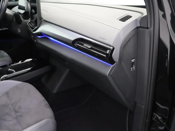 VOLKSWAGEN ID.4 (2024) — foto 15 van 29