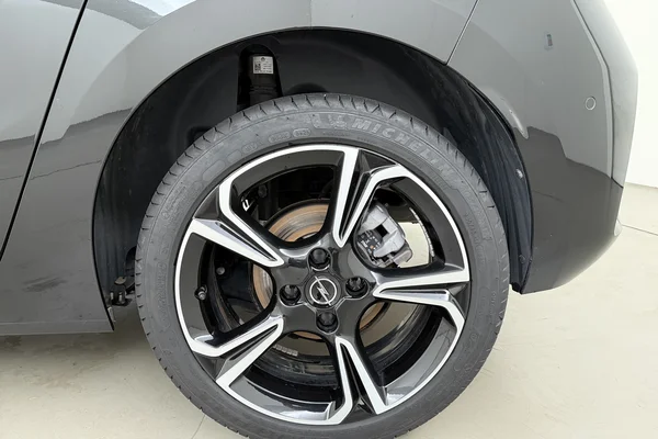 Opel Corsa (2025) — foto 20 van 23