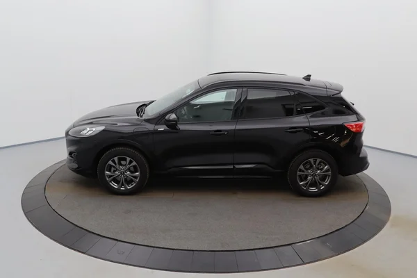 Ford Kuga (2023) — foto 29 van 29