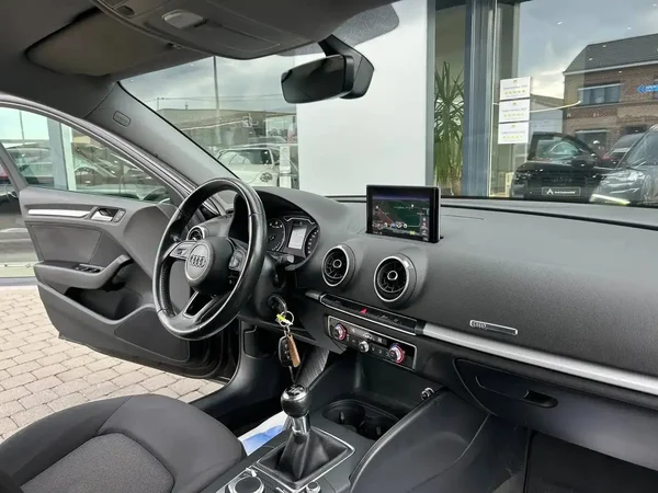 Audi A3 (2019) — foto 3 van 18