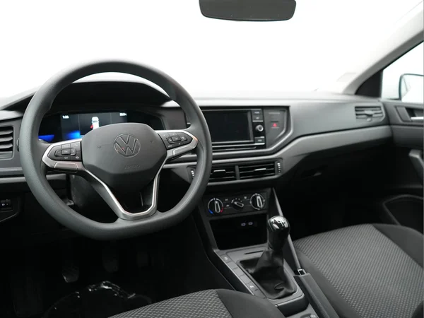 VOLKSWAGEN Polo (2022) — foto 29 van 36