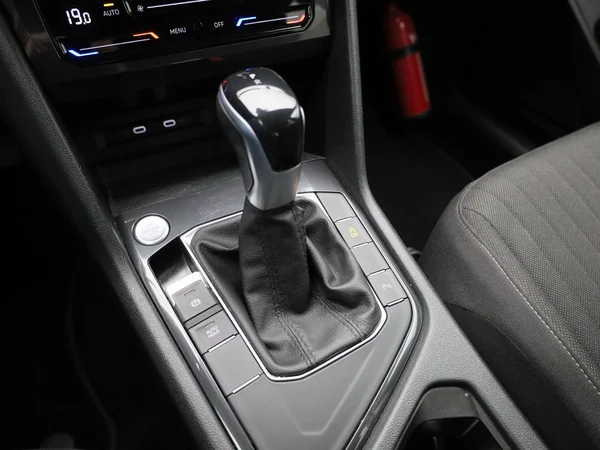 Volkswagen Tiguan (2022) — foto 22 van 45