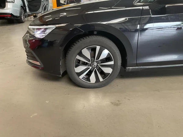 VOLKSWAGEN Golf VIII SW (2024) — foto 14 van 22