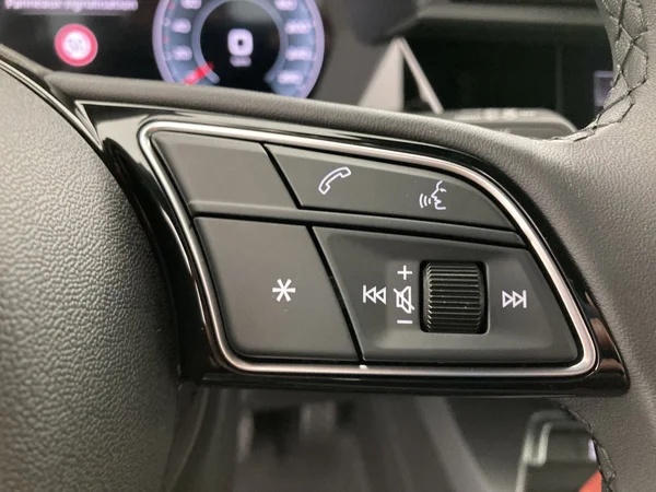 AUDI A3 Sportback (2025) — foto 11 van 36
