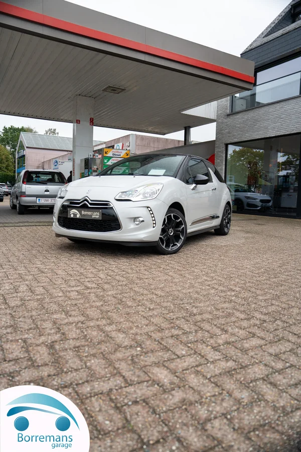 Citroen DS3 (2015) — foto 6 van 37