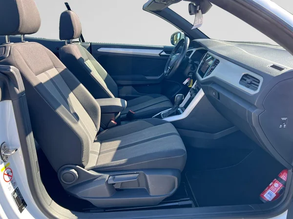 VOLKSWAGEN T-Roc Cabriolet (2022) — foto 3 van 18