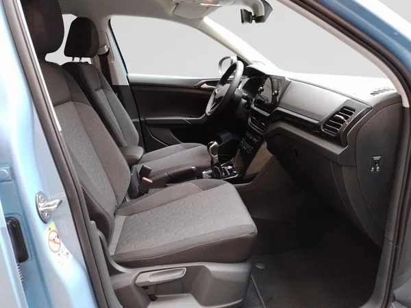 VOLKSWAGEN T-Cross (2025) — foto 18 van 23