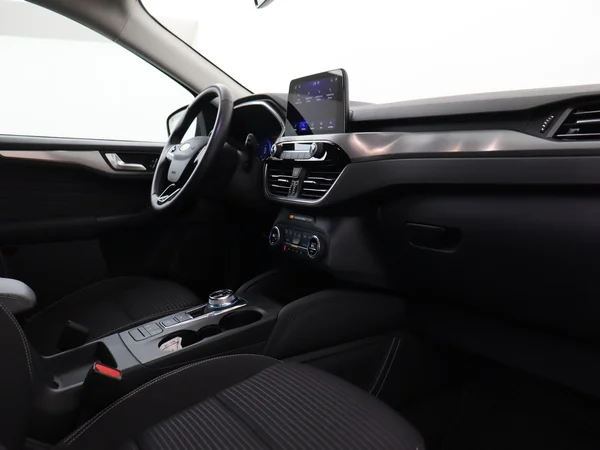 FORD Kuga (2022) — foto 3 van 29