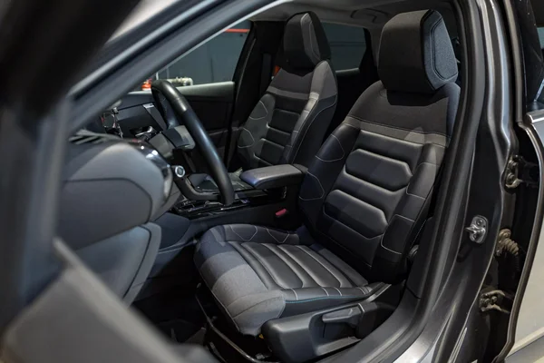 Citroën C4 (2022) — foto 13 van 35