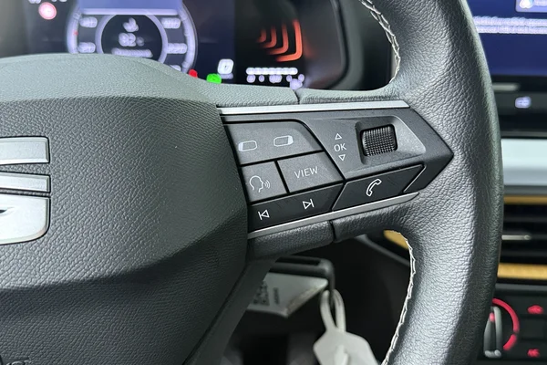 Seat Arona (2025) — foto 6 van 18