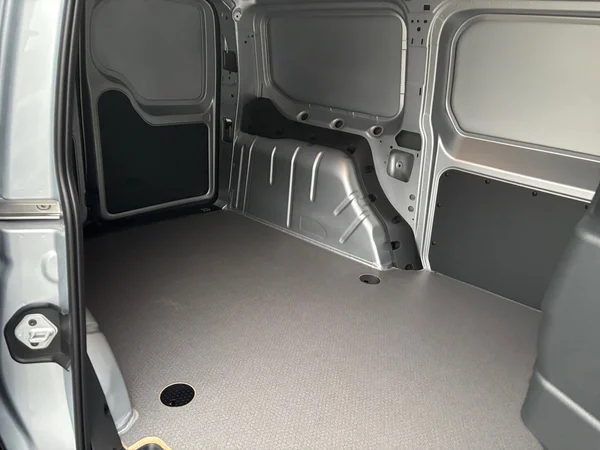 VOLKSWAGEN Caddy Maxi Van eHybrid (PHEV) (2026) — foto 3 van 24