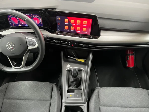 VOLKSWAGEN Golf VIII (2023) — foto 20 van 20