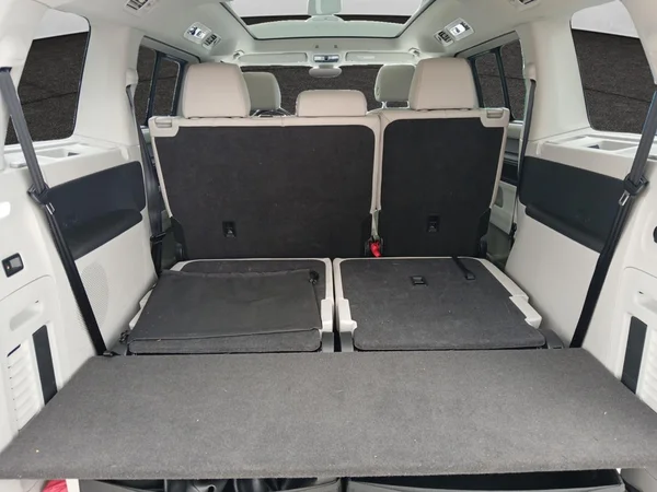 VOLKSWAGEN ID.Buzz Lwb (2026) — foto 3 van 12