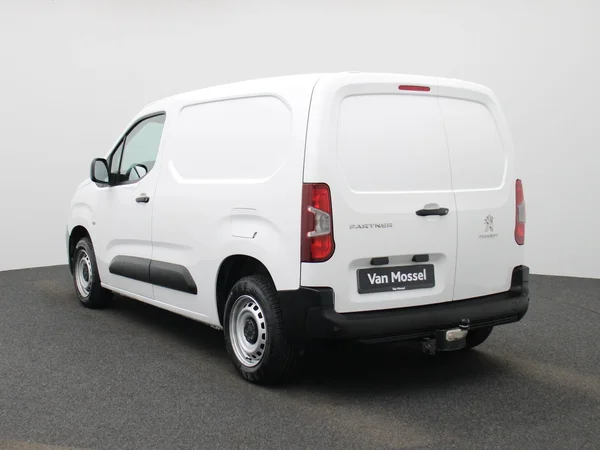 Peugeot Partner (2022) — foto 12 van 33